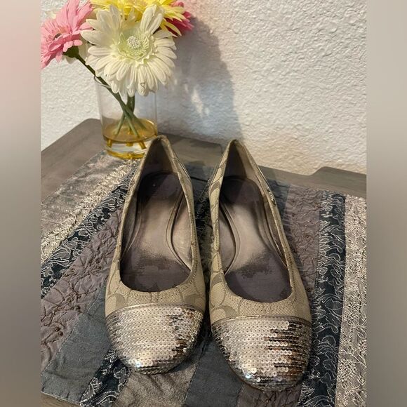 Coach Ballet sequined silver and tan sz 8.5B - Picture 1 of 12
